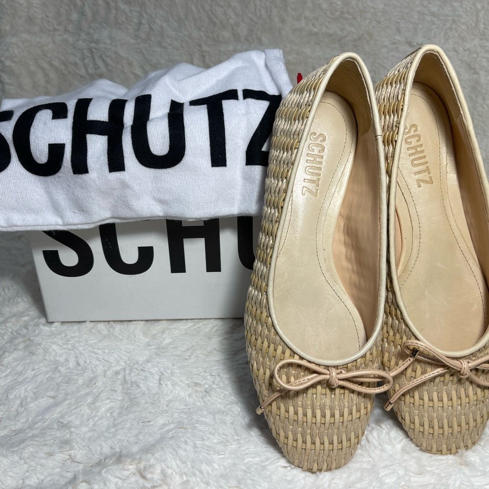 NEW!- Schutz  Arissa Leather & Raffia Flats Sz: 5B